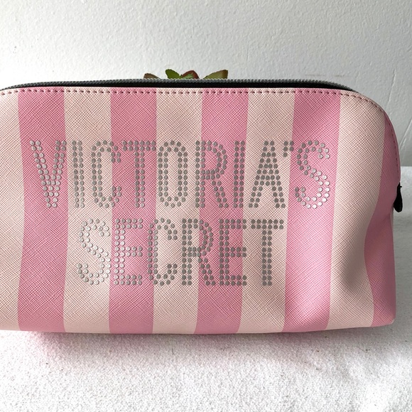 Victoria’s Secret Signature stripe beauty bag - Picture 3 of 4